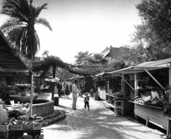 Los Angeles Plaza Olvera St. 1955 #2